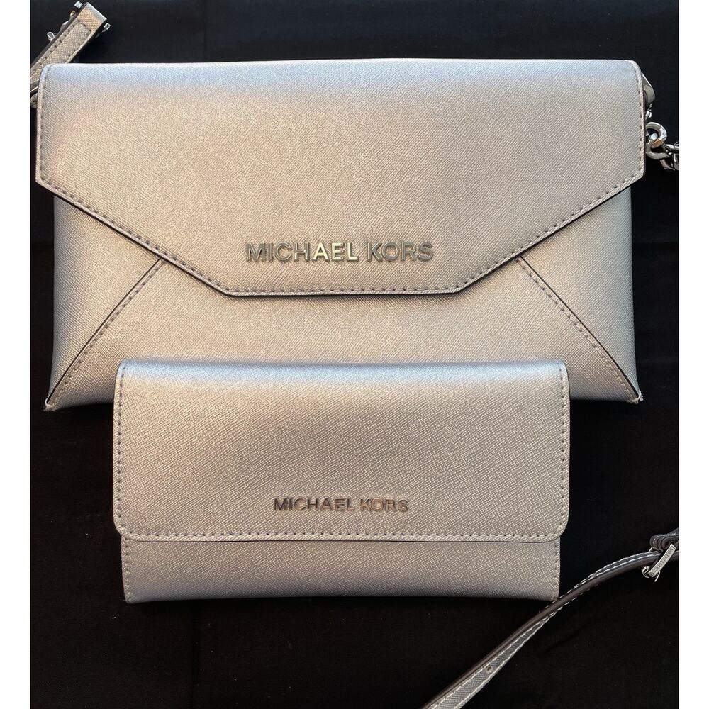 Michael Kors Jet Set Leather Clutch & Wallet. Silver. Set of 2. New No Tags.
